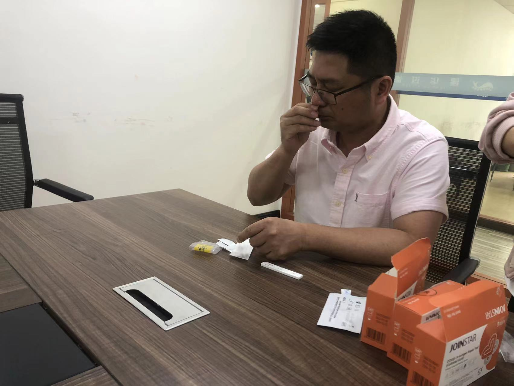 起劲响应 全员核酸——天游ty8过滤机有限公司组织全员加入